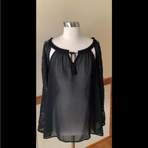 Jessica Simpson sheer black top L